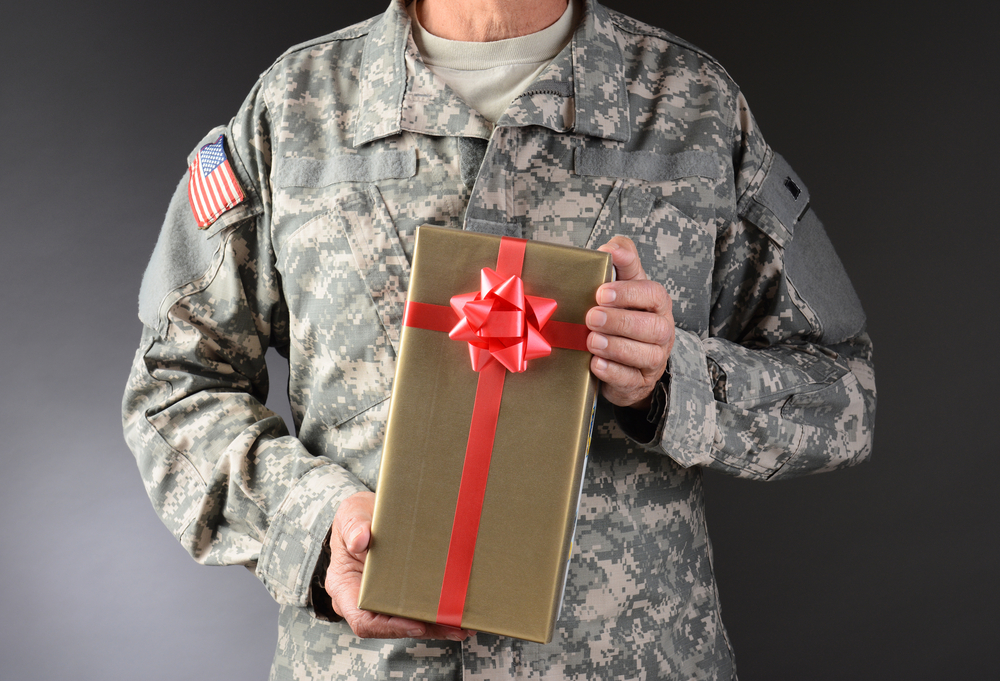 send-a-Christmas-care-package-to-a-soldier